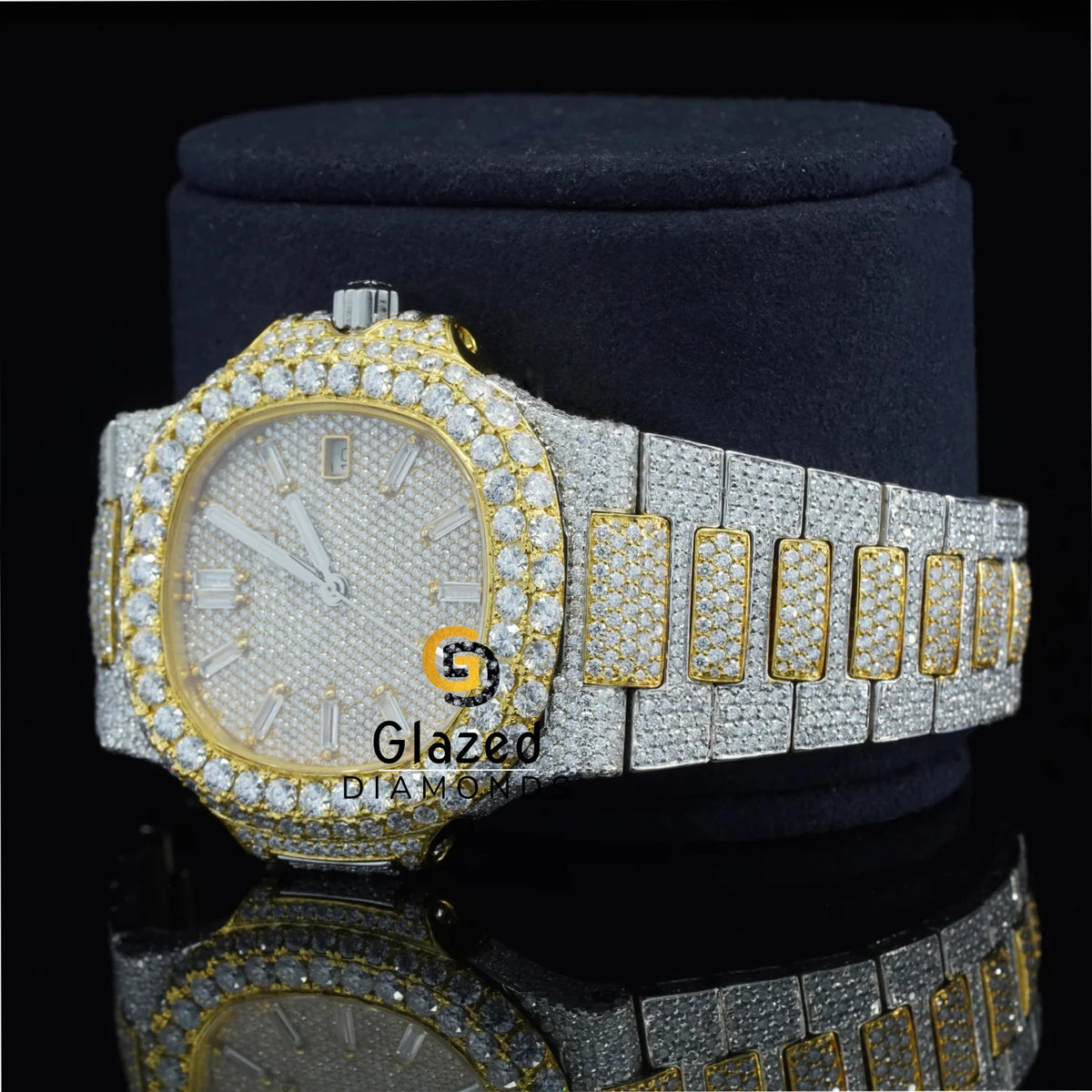 Adorable Stainless Steel Mechanical Watch with Analog Glass Dial Round Cut Moissanite & VVs Clarity Sparkling Diamonds for Men