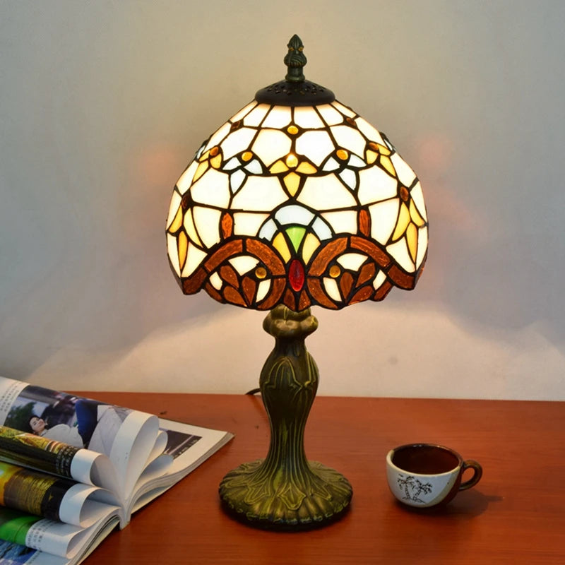 8 Inch European Baroque Retro Creative Lighting Tiffany Stained Glass bar Restaurant Bedroom Bedside Small Table Lamp Shade