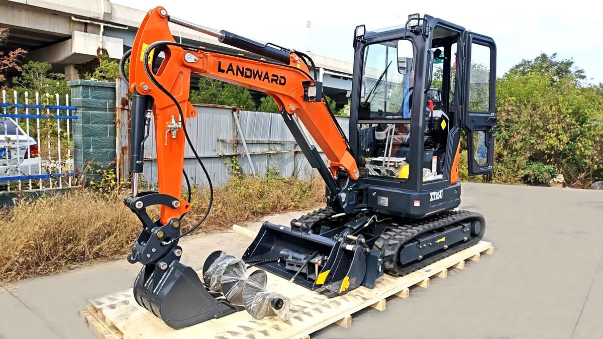 Landward Factory 3 Ton Mini Excavator Customize Small minibagger Wholesale excavators Hydraulic 2.5 ton Mini Excavators Machine