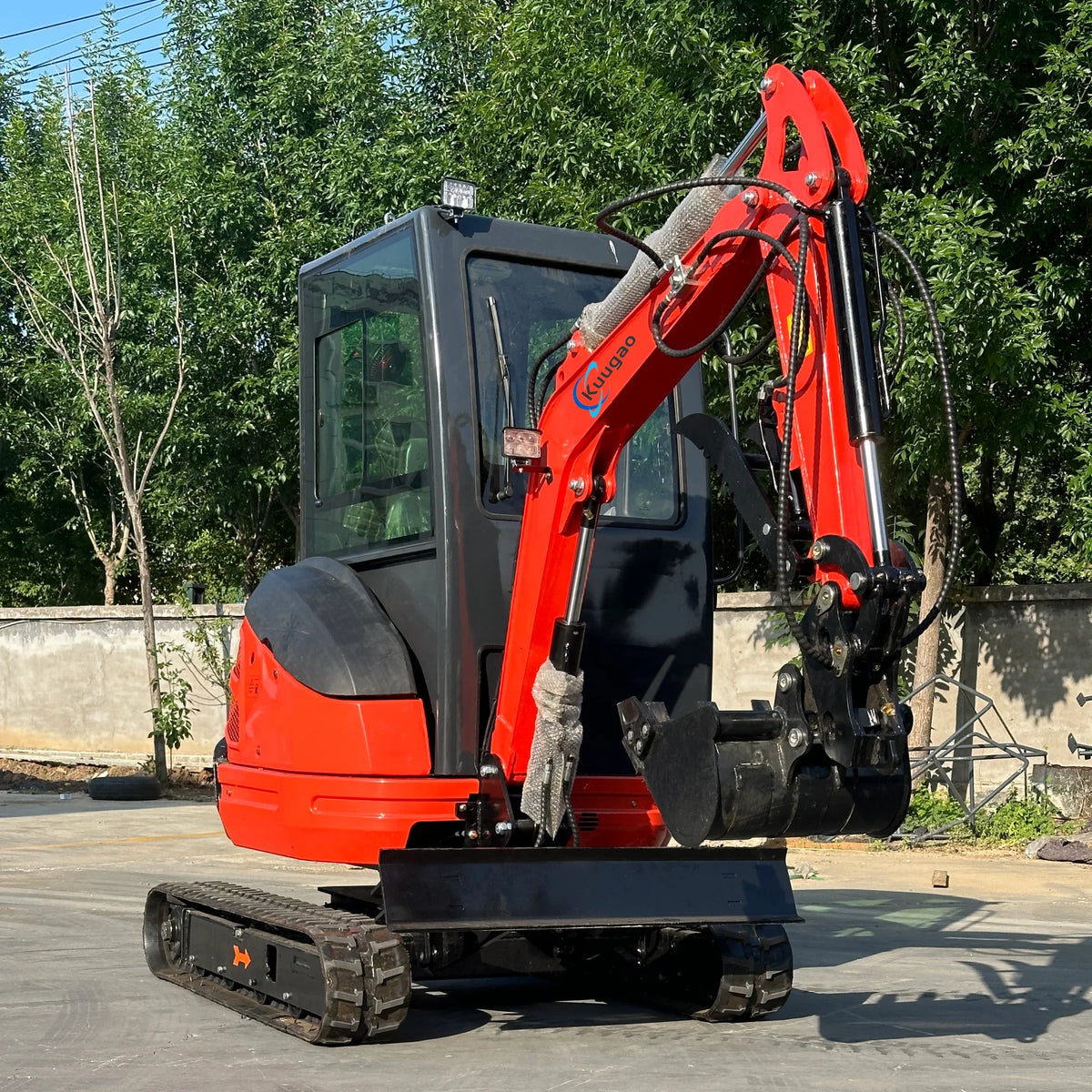 Mini Excavator 2 Ton 2.5 Ton Customize Factory Price Mini Digger Free Shipping Kubota Engine Excavator Bagger Crawler Excavator