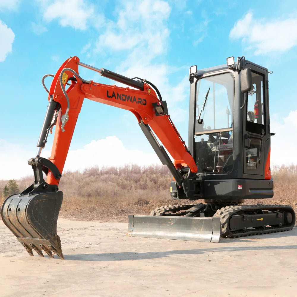 LANDWARD YANMAR Excavator 2.5 Tons Mini Excavator Optional Engine 24HP XT25U Crawler Cab Mini Excavator 3 Tons Euro 5 Customized