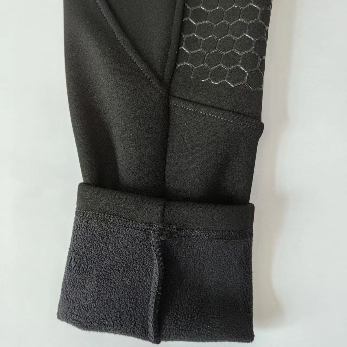 Winter warm fleece-lined extra thick horse pants anti-slip silicone horse riding pants elastic horse riding sport pants