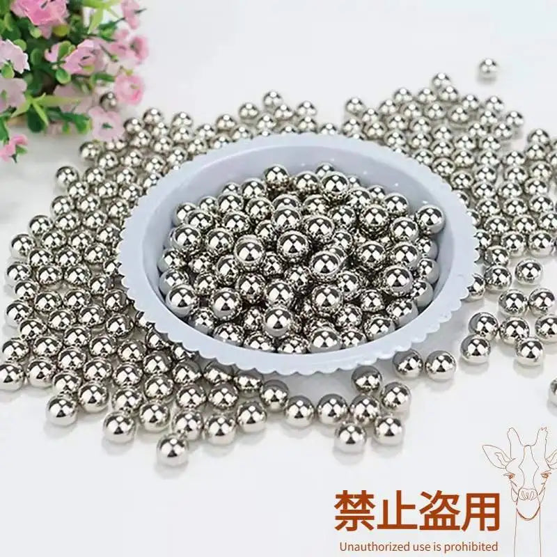 100pcs 6mm High Carbon Steel Ball Bullets Are Powerful and Suitable for Outdoor Shooting Bullets of G17 Alloy Toy Guns.
