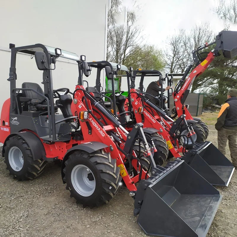 Europe Best-Selling Compact Loader W1160 Mini Loader LANDWARD Original Japanese Diesel Engine Wheel Diesel Loader Customization
