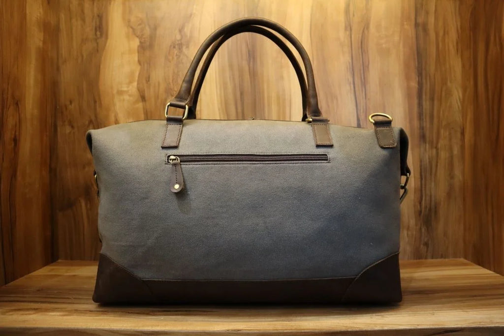 Large Capacity Waxed Canvas Duffel Bag for Travel Wear-Resistant Water Proof Luggage Duffel Bag Genuine Leather