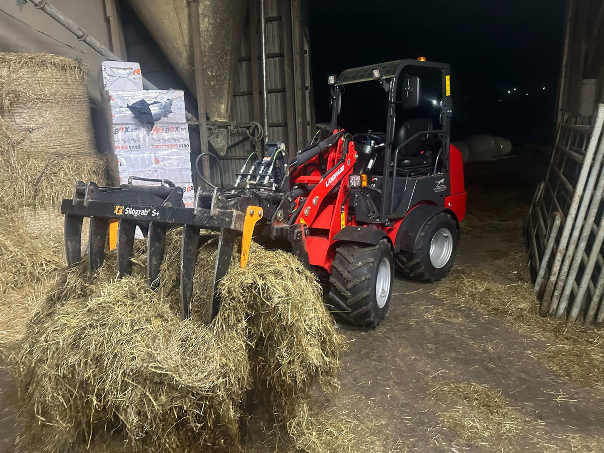 Farm Loader Diesel Kubota Engine Mini Loader Euro5 EPA Wheeled Mini Loader Hydraulic 4×4 Compact Loader 2 Ton Loaders Customized