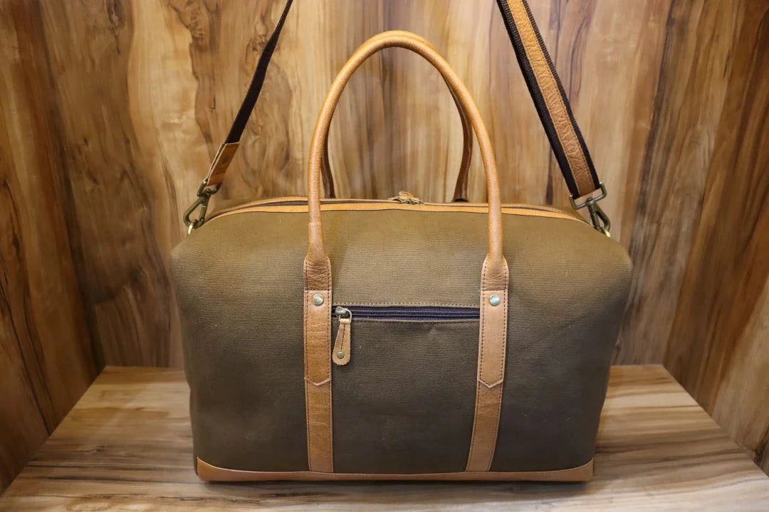 Real Handmade Large Capacity Waxed Canvas Duffel Bag for Travel Wear-Resistant Water Proof Luggage Duffel Bag